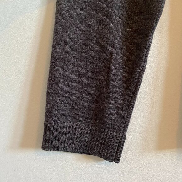 Jones New York 100% Merino Wool Charcoal Grey Turtleneck Sweater Thin Knit - Picture 3 of 12